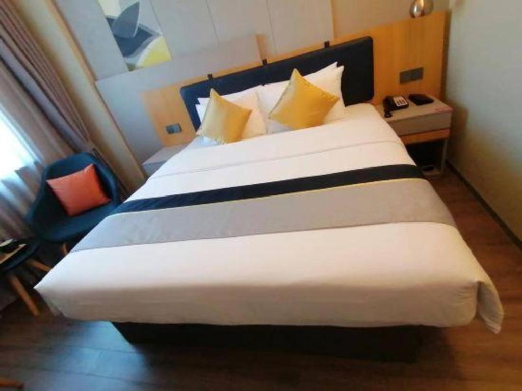 Home Inn Kunming Baita Road Exterior foto